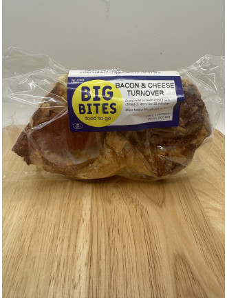 Bacon and Cheese Turnover 130g